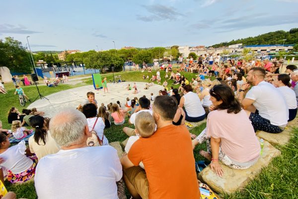 Park Sonce je postal silno vljuden kraj v Luciji